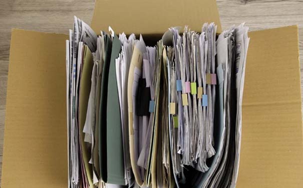 应届生个人档案托管选择 应届生个人档案托管选择怎么办理